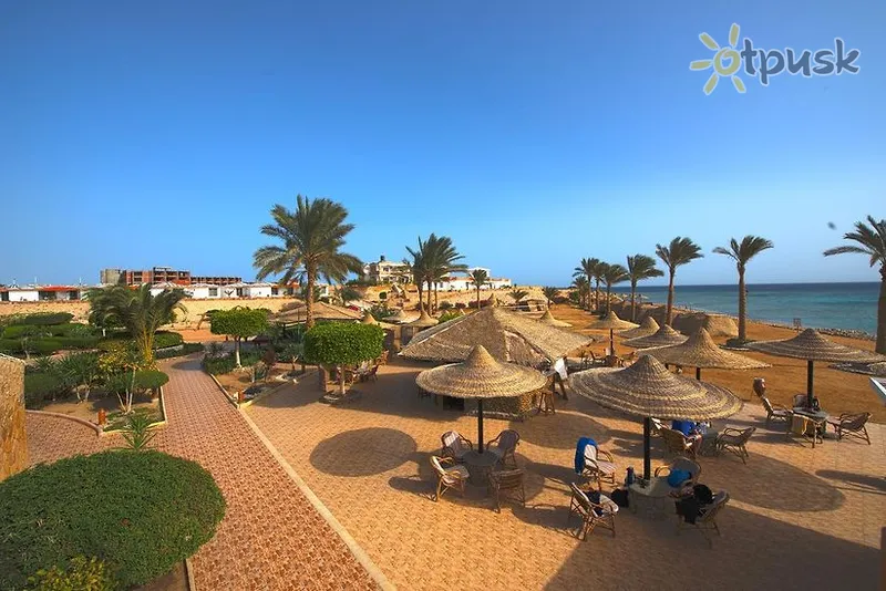Фото отеля Coral Garden Resort & Dive Centre 2* Safaga Egiptas išorė ir baseinai