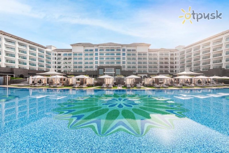 Фото отеля Taj Exotica Resort & Spa The Palm 5* Дубай ОАЭ экстерьер и бассейны