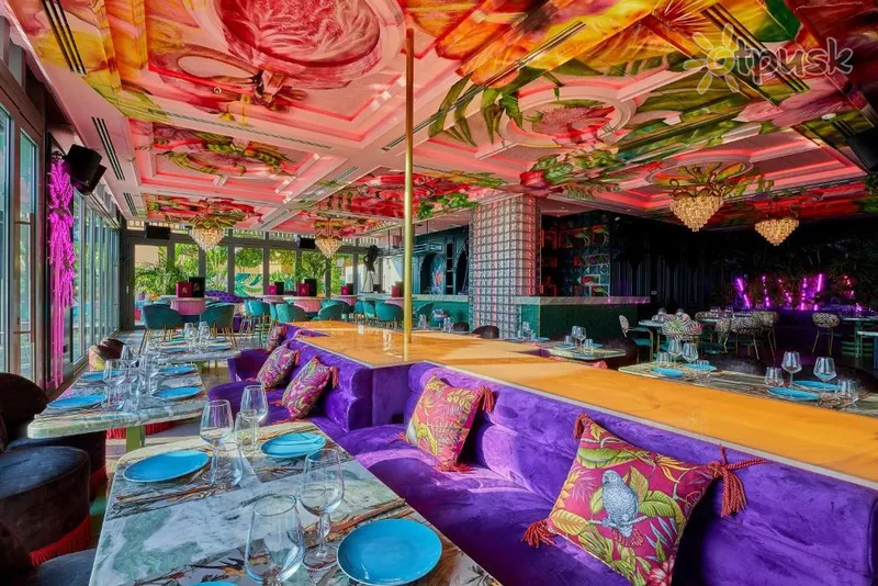 Фото отеля Radisson Beach Resort Palm Jumeirah 4* Дубай ОАЭ бары и рестораны