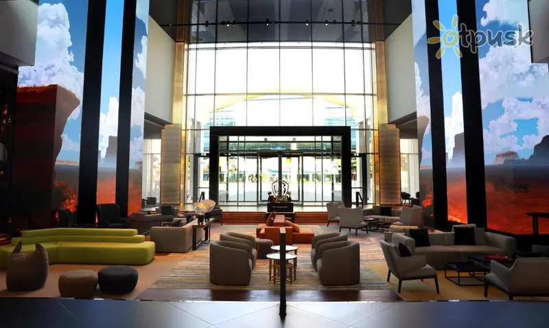 Фото отеля The WB Abu Dhabi Curio Collection by Hilton 5* Абу Даби ОАЭ лобби и интерьер