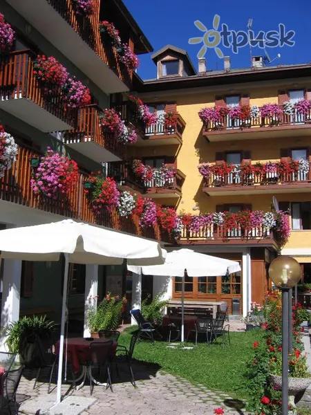 Фото отеля Albergo Monteverde 3* Val Gardena Italija išorė ir baseinai