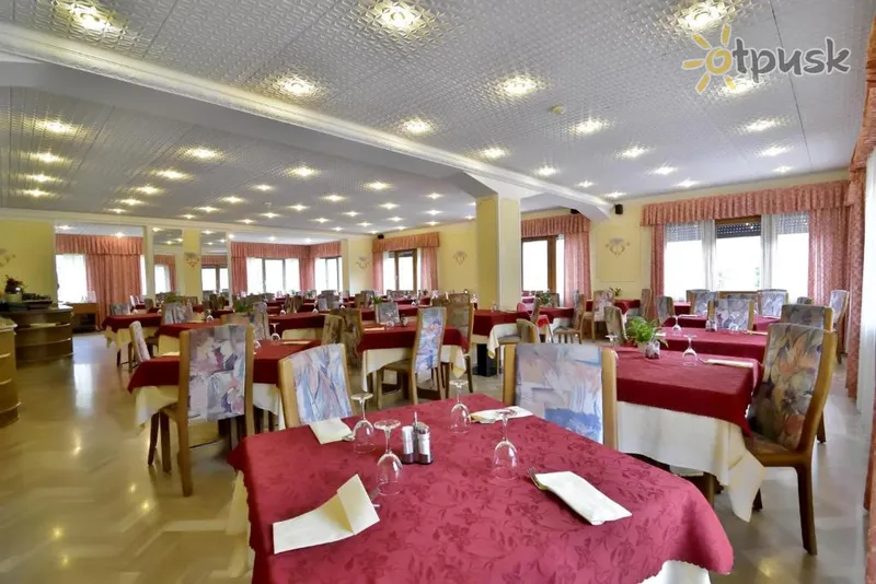 Фото отеля Bellavista Stenico 3* Pinzolo Itālija bāri un restorāni