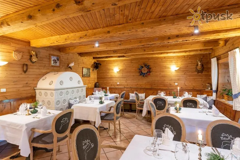 Фото отеля Berghotel Jochgrimm 3* Больцано Італія бари та ресторани