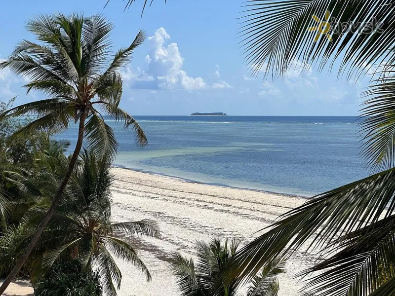 Фото отеля Sky & Sand Zanzibar Beach Resort 3* Пвані Мчангані Танзанія пляж