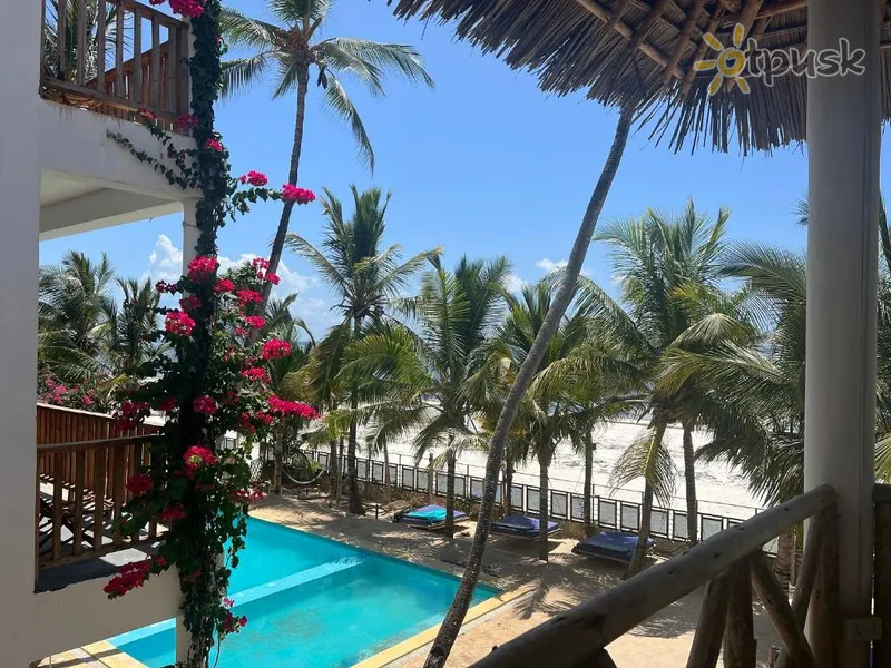 Фото отеля Sky & Sand Zanzibar Beach Resort 3* Pwani Mchangani Tanzānija ārpuse un baseini