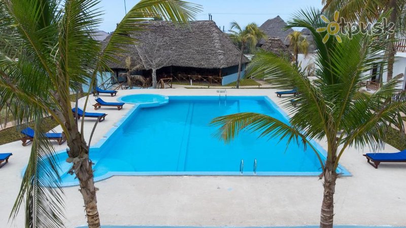 Фото отеля Malika Hotel Nungwi 4* Нунгви Танзания экстерьер и бассейны