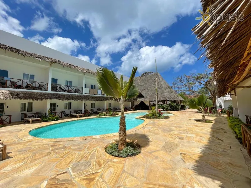 Фото отеля Kibanda Lodge 3* Нунгві Танзанія екстер'єр та басейни