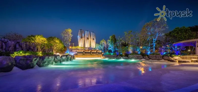 Фото отеля Grande Centre Point Space Pattaya 5* Pataja Tailandas išorė ir baseinai