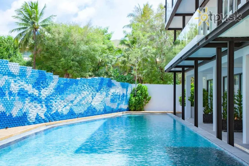 Фото отеля Anona Beachfront Phuket Resort 4* о. Пхукет Таїланд екстер'єр та басейни