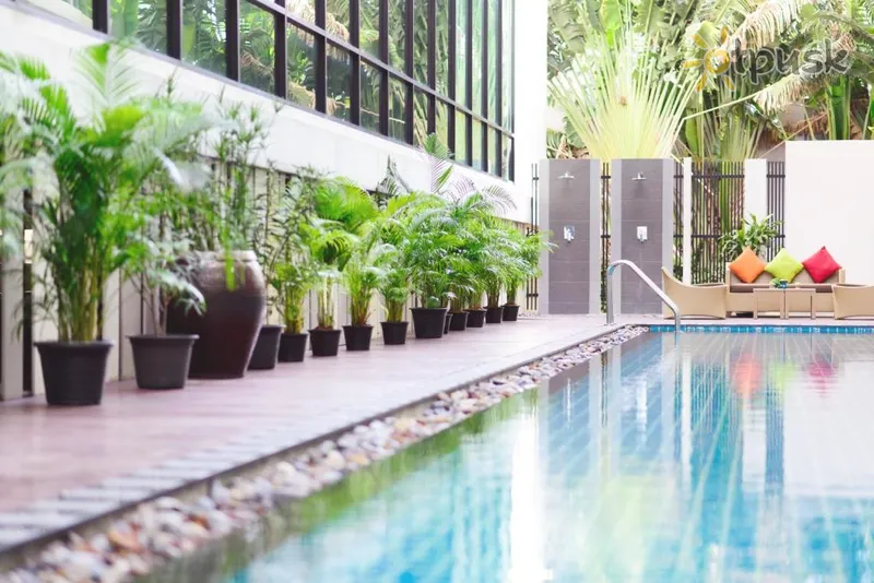 Фото отеля Mida Hotel Ngamwongwan 4* Бангкок Таїланд екстер'єр та басейни