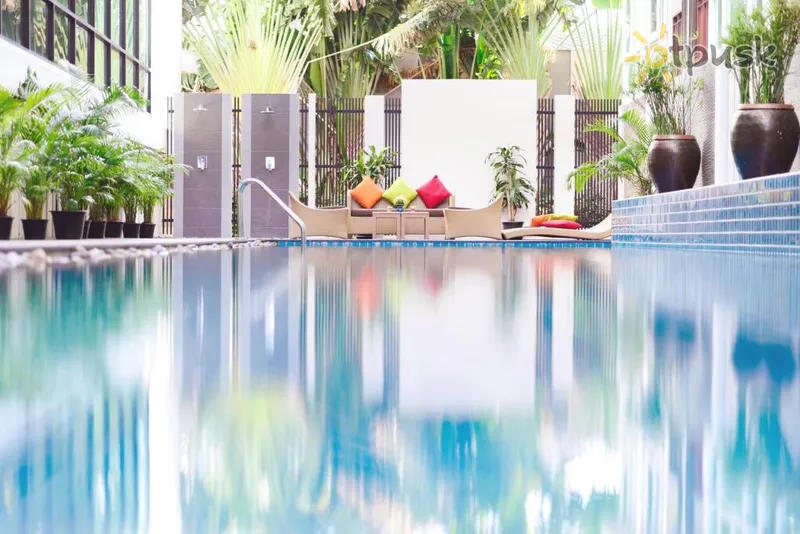 Фото отеля Mida Hotel Ngamwongwan 4* Бангкок Таїланд екстер'єр та басейни