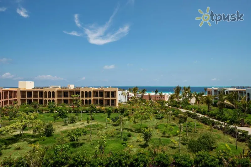 Фото отеля Emerald Zanzibar Resort & Spa 5* Матемве Танзания экстерьер и бассейны