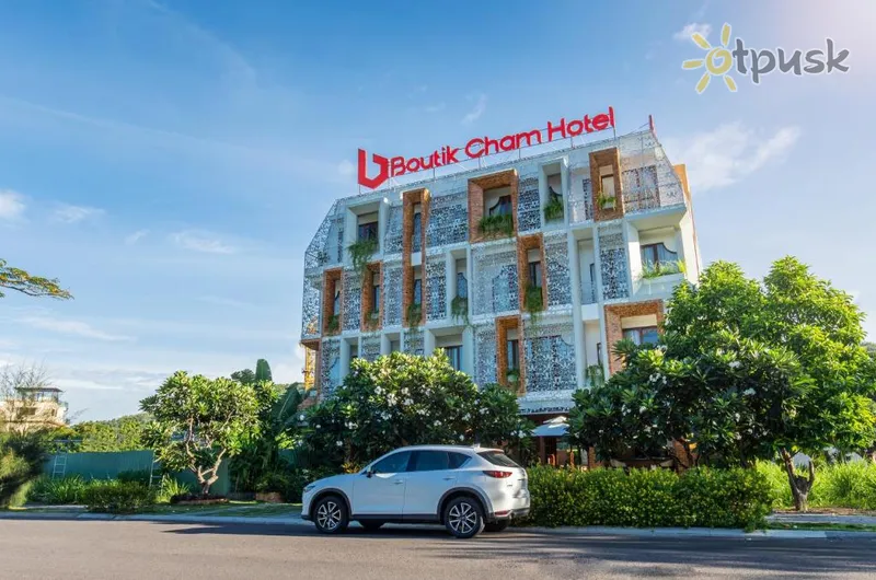 Фото отеля Boutik Cham Hotel Nha Trang 4* Нячанг В'єтнам екстер'єр та басейни
