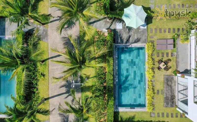 Фото отеля Andochine Resort & Spa Phu Quoc 4* о. Фукуок Вьетнам экстерьер и бассейны