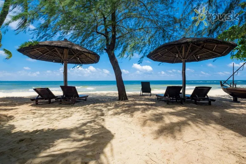 Фото отеля Coco Palm Beach Resort & Spa 3* о. Фукуок Вьетнам пляж