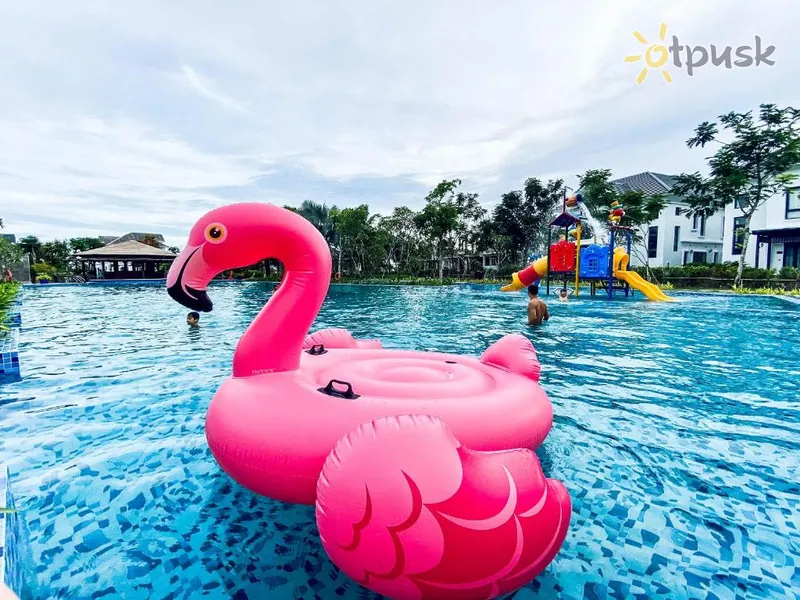 Фото отеля Sunset Sanato Resort & Villas 4* apie. Phu Quoc Vietnamas išorė ir baseinai