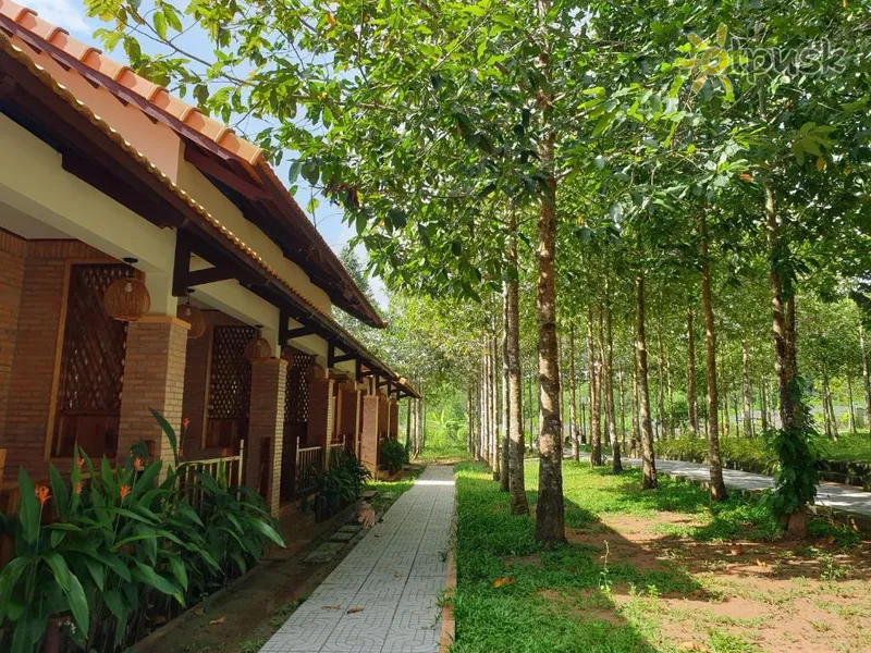 Фото отеля The Garden House Phu Quoc Resort 3* о. Фукуок Вьетнам экстерьер и бассейны