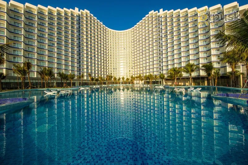 Фото отеля The Arena Cam Ranh Resort 5* Нячанг Вьетнам экстерьер и бассейны