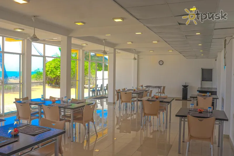 Фото отеля Oreo Beach Hotel 3* Kalutara Šrilanka bāri un restorāni