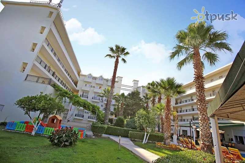 Фото отеля Malibu Resort Hotel 3 3*, Кіріш, Туреччина 3* Кемер Туреччина екстер'єр та басейни