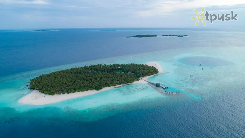 Фото отеля Yash Nature Resort 4* Dhaalu atols Maldīvija ārpuse un baseini