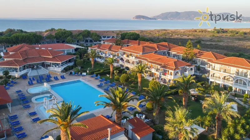 Фото отеля Golden Sun 4* Zakintas Graikija išorė ir baseinai