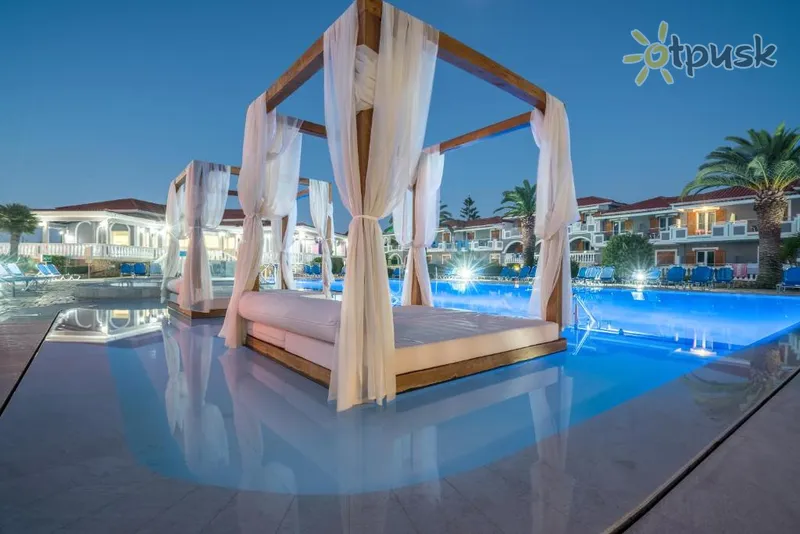 Фото отеля Golden Sun 4* о. Закінф Греція екстер'єр та басейни