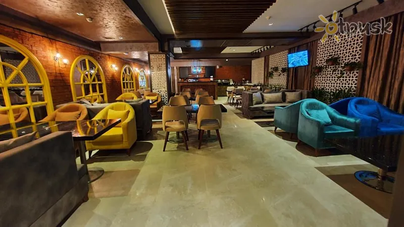 Фото отеля Parkway Inn Hotel 4* Баку Азербайджан лобби и интерьер