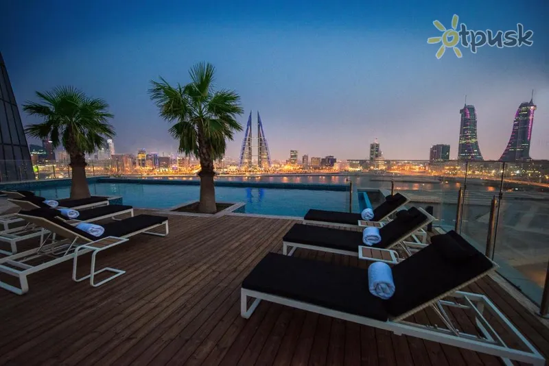 Фото отеля Wyndham Grand Manama 5* Манама Бахрейн экстерьер и бассейны