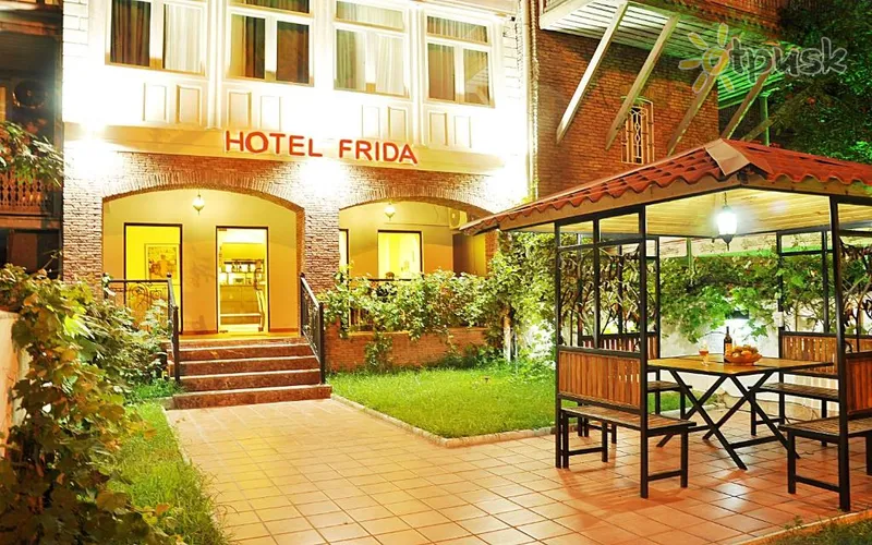 Фото отеля Frida Hotel 3* Тбилиси Грузия экстерьер и бассейны