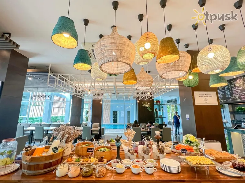 Фото отеля Kokotel Bangkok Dheva Thonglor 3* Бангкок Таїланд бари та ресторани