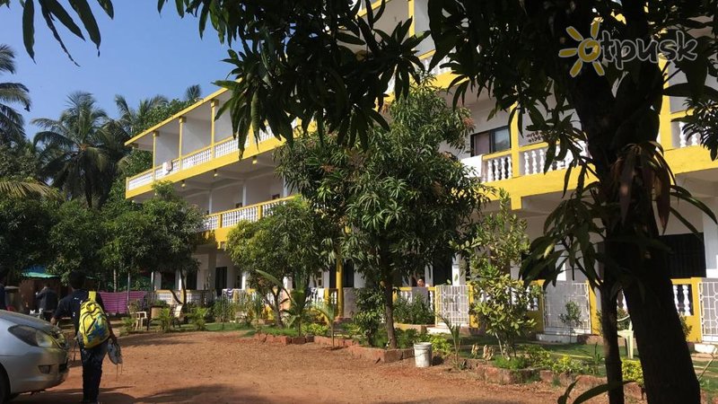 Фото отеля Durga Resort 2* Северный Гоа Индия экстерьер и бассейны