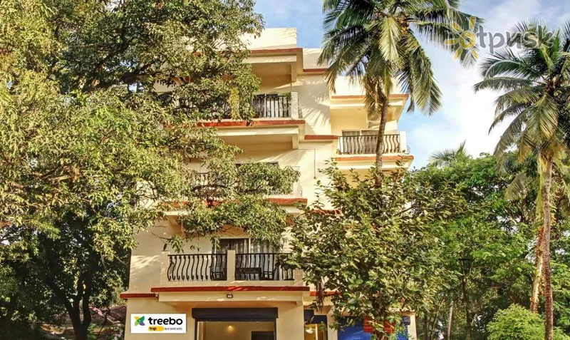 Фото отеля Blue Door Hotel Morjim 2* Šiaurės Goa Indija išorė ir baseinai