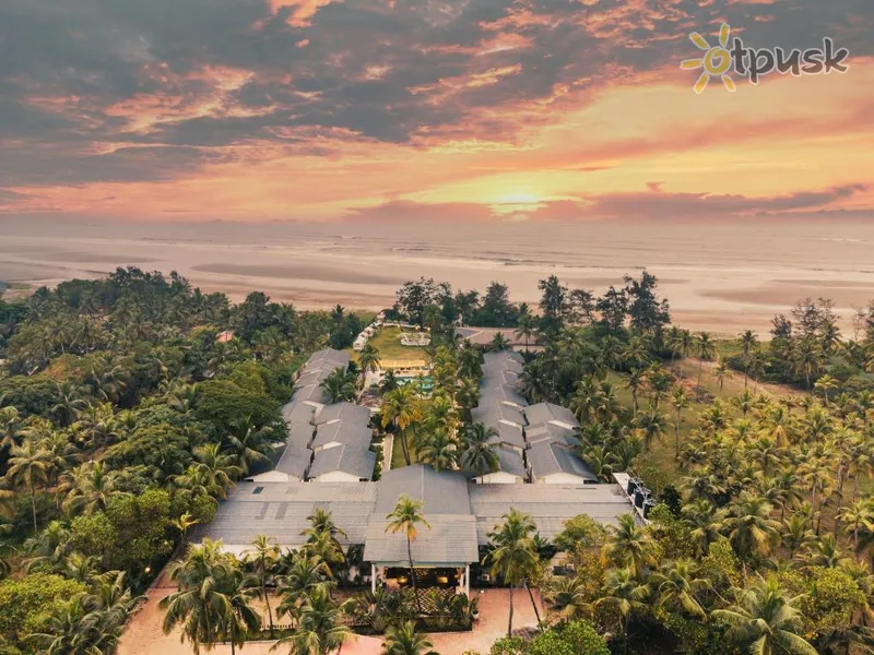 Фото отеля Foxoso La Alphonso Marina Resort & Spa 4* Північний Гоа Індія екстер'єр та басейни