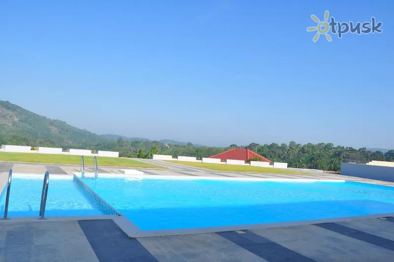 Фото отеля Indimasi Yoga & Ayurveda Resort 4* Kerala Indija išorė ir baseinai