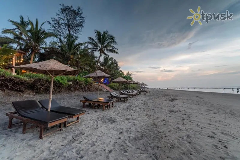 Фото отеля Amadi Beach Front Resort 4* Северный Гоа Индия пляж