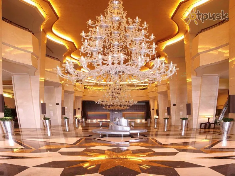 Фото отеля La Cigale Hotel 5* Doha Katara vestibils un interjers