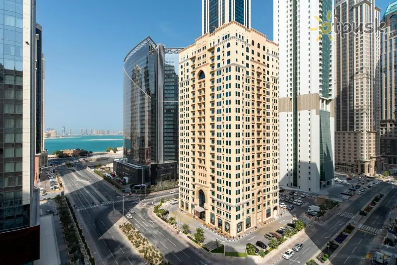 Фото отеля Marriott Executive Apartments City Center Doha 4* Doha Kataras išorė ir baseinai