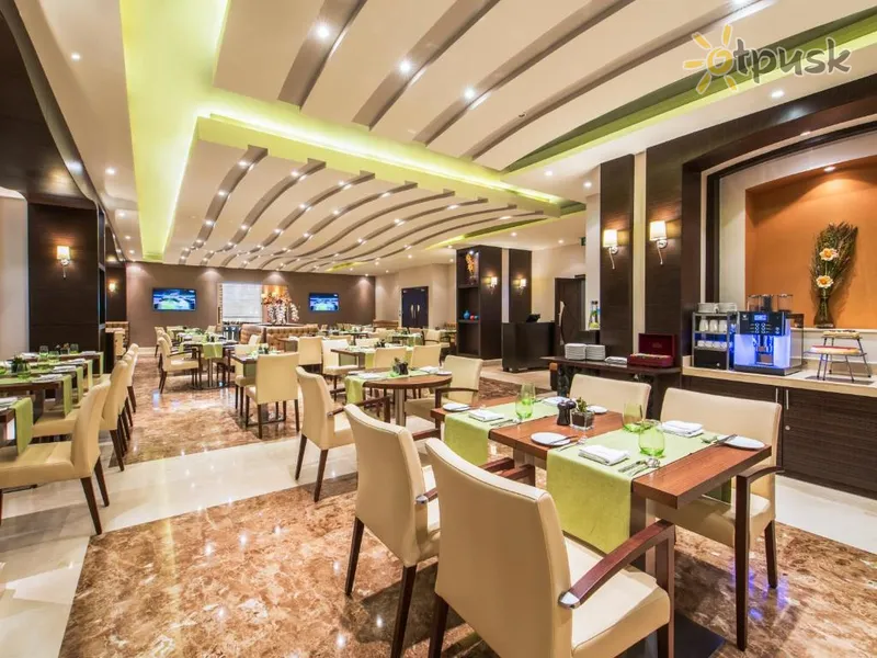Фото отеля Golden Tulip Doha 5* Доха Катар бары и рестораны