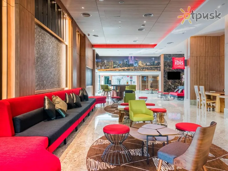Фото отеля ibis Kuala Lumpur City Centre 4* Куала-Лумпур Малайзия лобби и интерьер