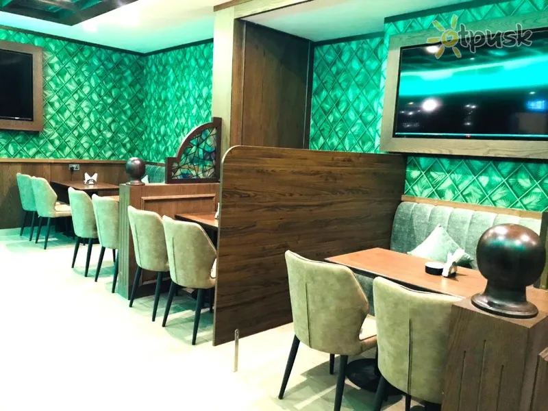 Фото отеля Concorde Inn Hotel 2* Дубай ОАЕ бари та ресторани