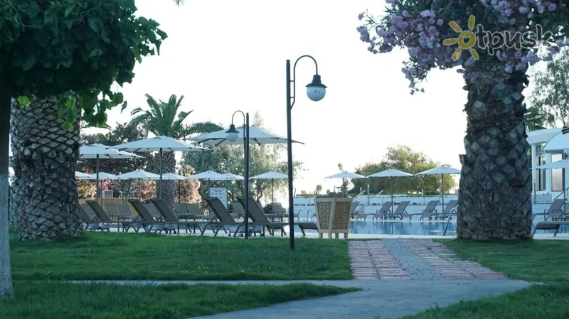 Фото отеля Club Beyy Resort 4* Оздере Туреччина екстер'єр та басейни