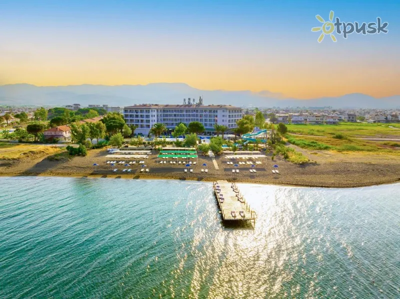 Фото отеля Le Monde Beach Resort & Spa 4* Измир Турция экстерьер и бассейны