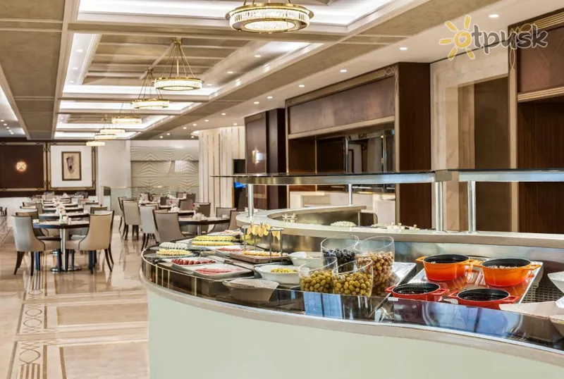Фото отеля Elite World Grand Istanbul Basin Ekspres Hotel 5* Stambula Turcija bāri un restorāni