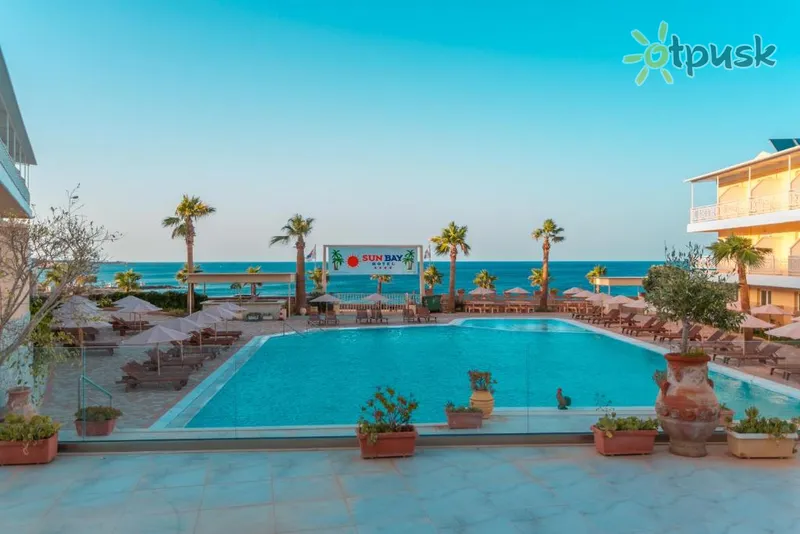Фото отеля Sunbay Hotel 4* о. Крит – Іракліон Греція екстер'єр та басейни