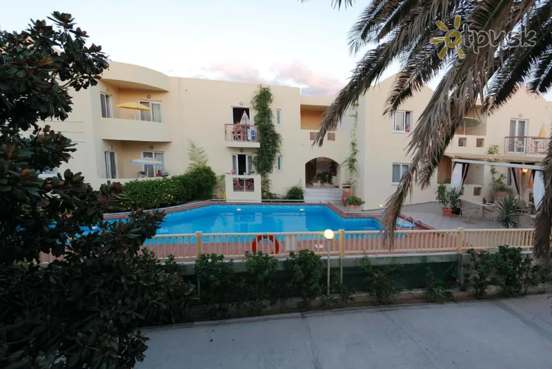 Фото отеля Lambrinos Suites 2* о. Крит – Ханья Греция экстерьер и бассейны