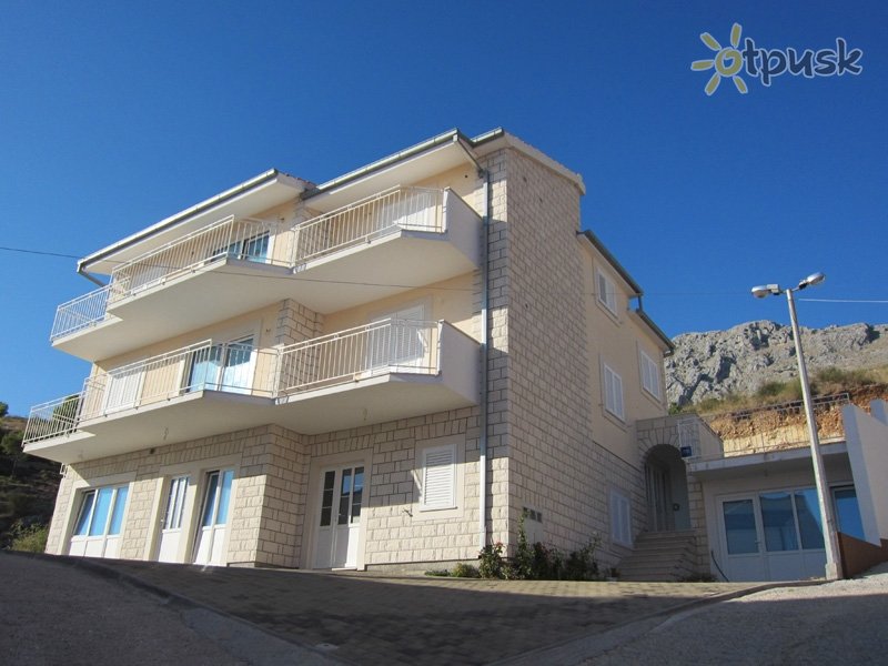 Фото отеля Sadiki Villa 3* Омиш Хорватия экстерьер и бассейны