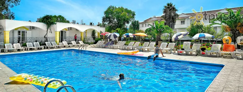 Фото отеля Daskalos Complex 3* Korfu Graikija išorė ir baseinai
