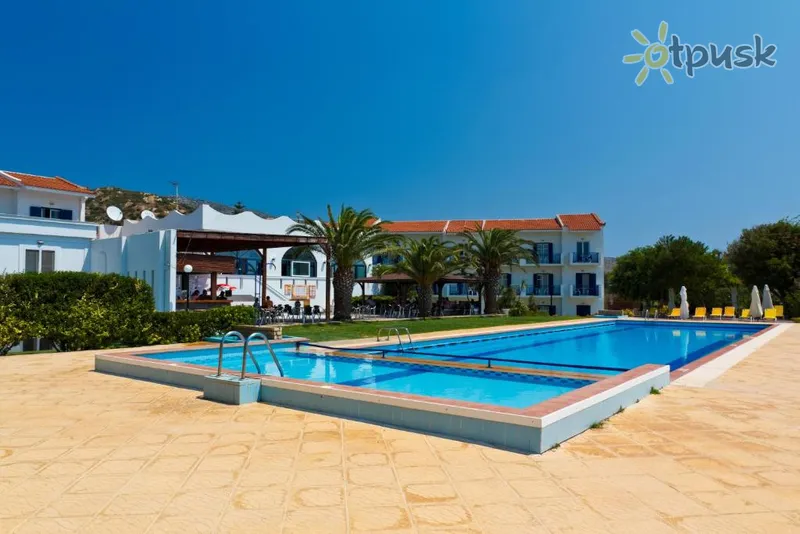 Фото отеля Saint Nicholas Samos Hotel 3* о. Самос Греція екстер'єр та басейни