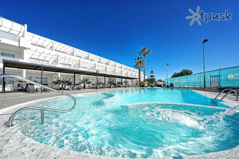 Фото отеля Aequora Lanzarote Suites 4* Lanzarotė (Kanarai) Ispanija išorė ir baseinai